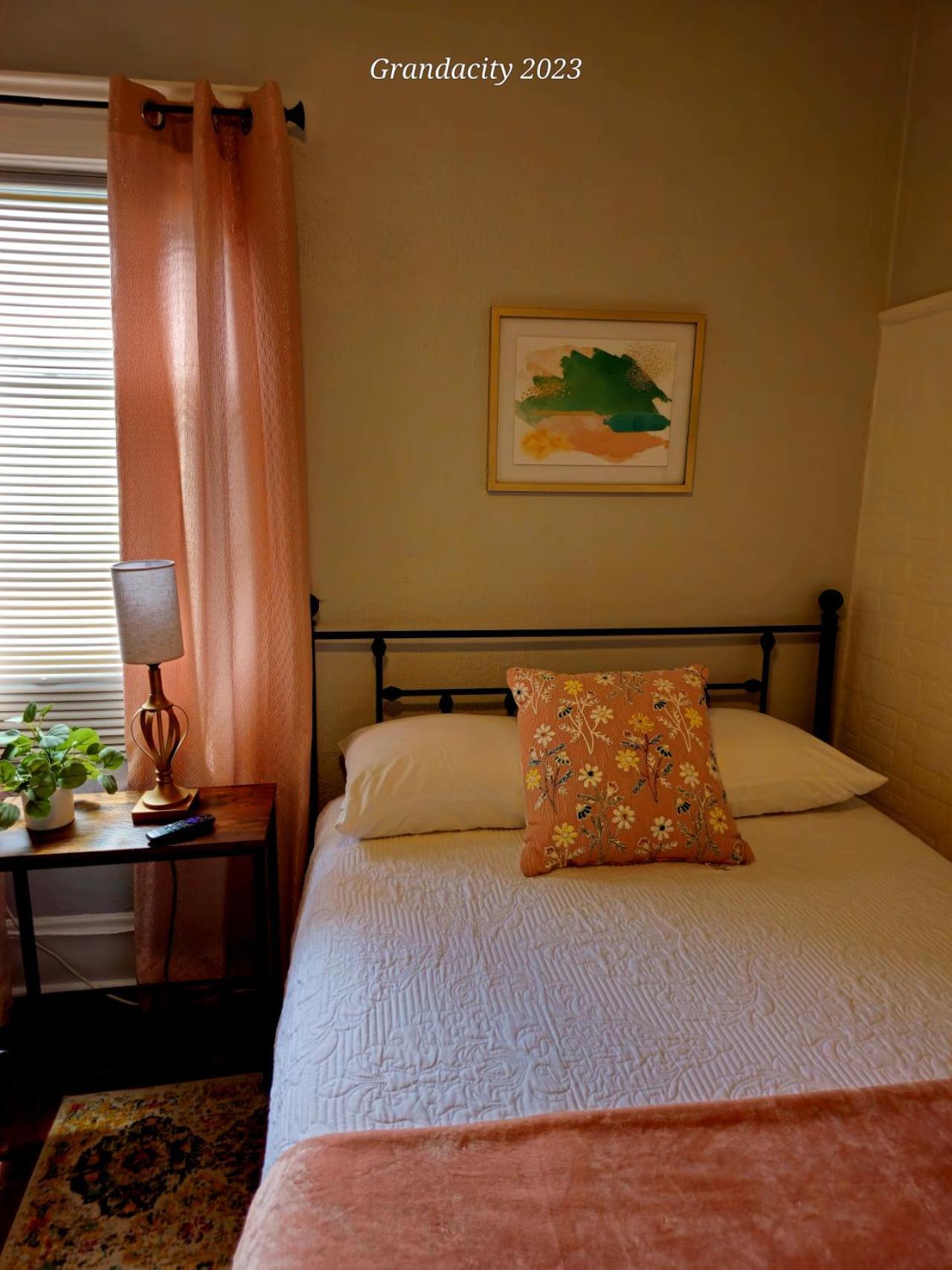 Lovely! Near Cleve Clinic/Uh/Cwru/Dwntwn W/Porch Villa Cleveland Eksteriør bilde